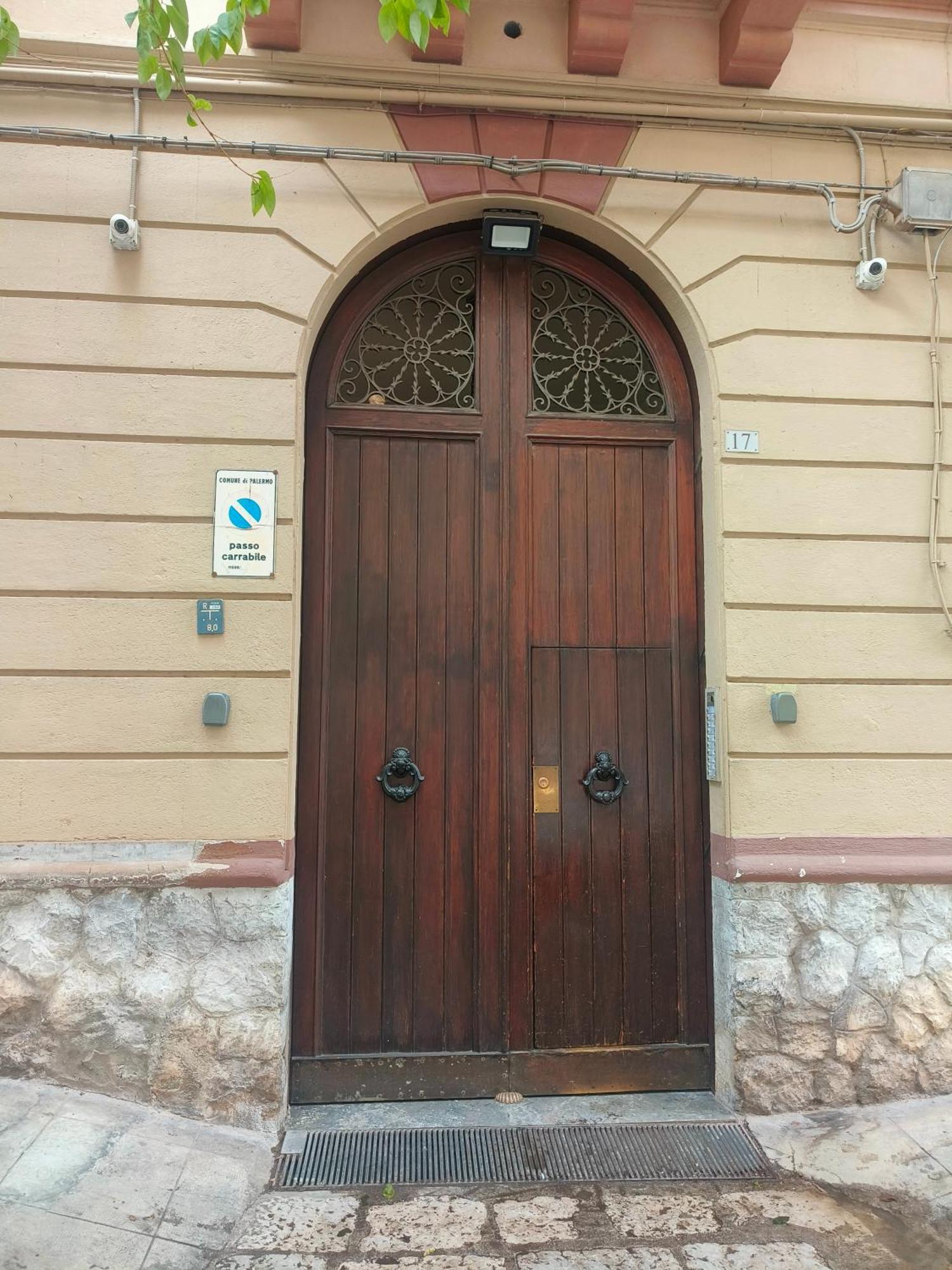B&B Il Poeta Palermo Exteriör bild